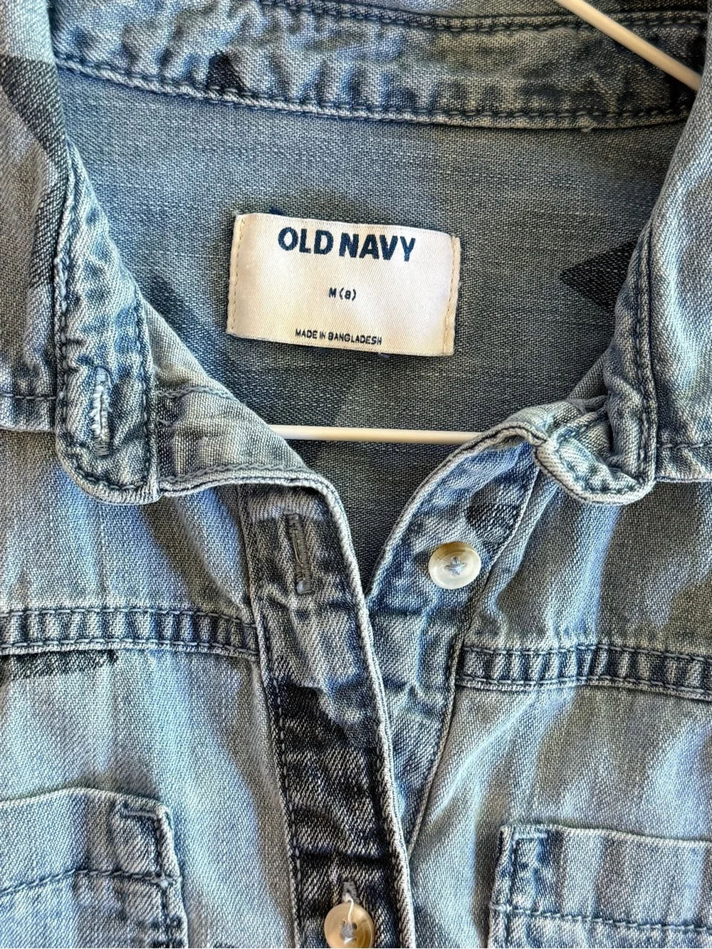 Old Navy Girls Size M 8 Star Print Chambray Denim Button Down Shirt Blue